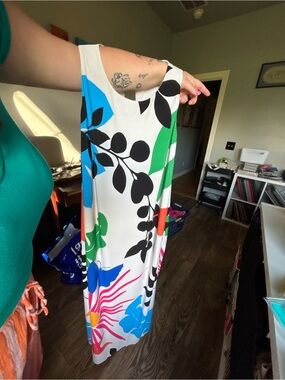 Sleeveless White Maxi Dress with Multicolor Floral Print